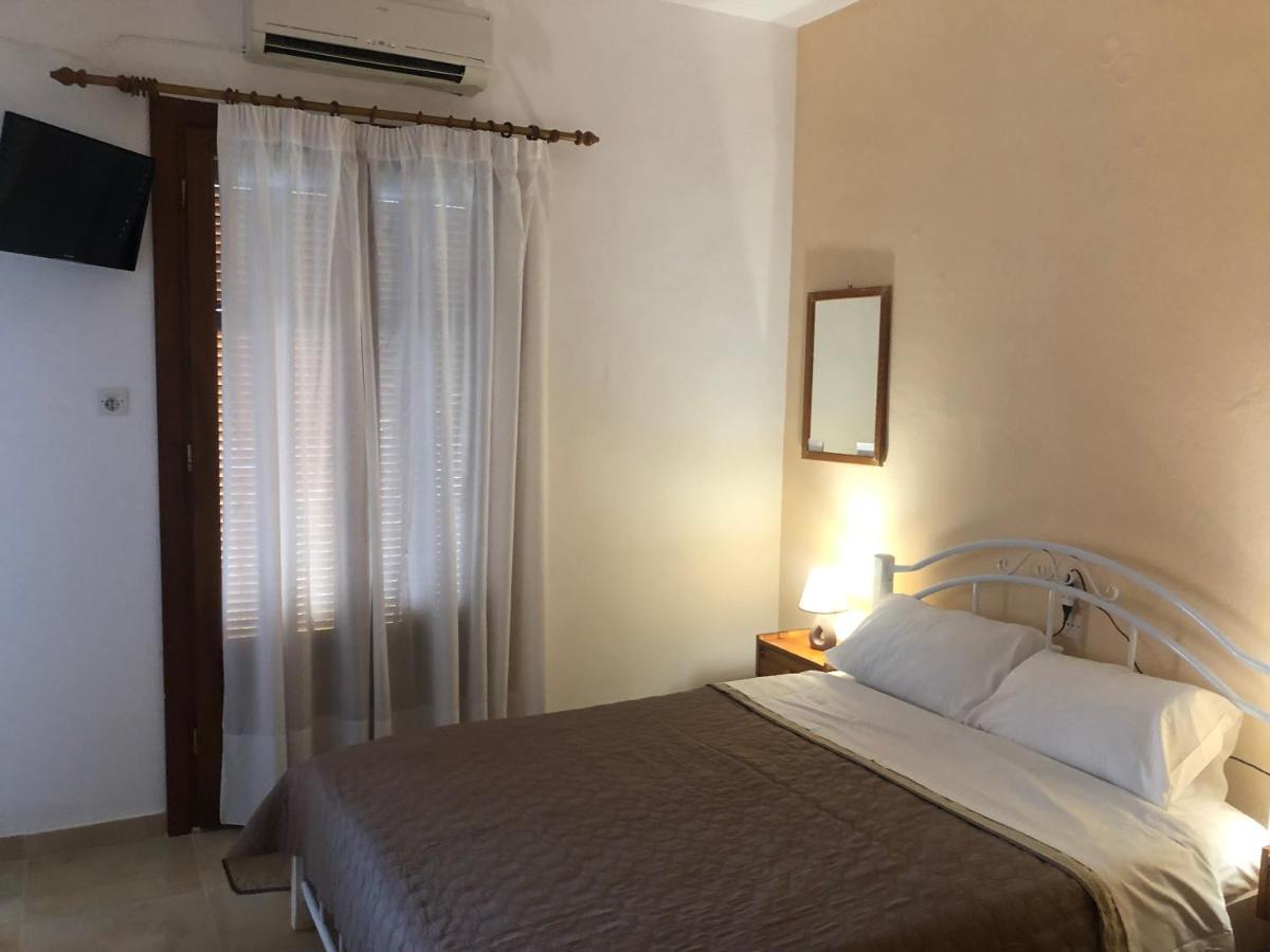 Jonny O, Apartment By The Sea Loutraki (Skopelos) Exterior foto